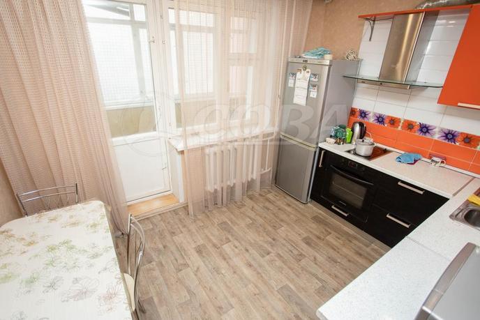 2 комнатная квартира  в Тюменском мкрн., ул. Пермякова, 69, г. Тюмень