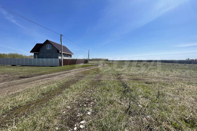 Продается земельный участок, назначение сельско хозяйственное, в районе новой застройки, с. Луговое, по Ирбитскому тракту
