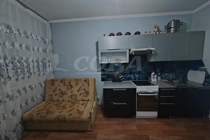 1 комнатная квартира  в районе Черный мыс, ул. Ивана Захарова, 2, г. Сургут