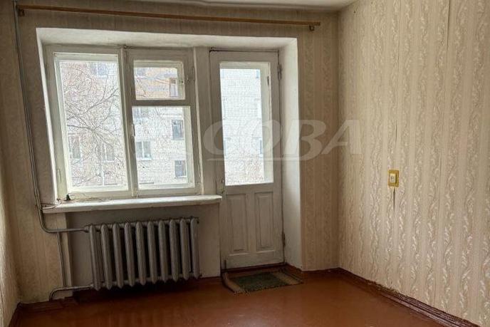 2 комнатная квартира  в районе Дом Обороны, ул. Белинского, 12, г. Тюмень