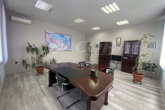 Офисное помещение в бизнес-центре, продажа, в районе Центр: Дом печати, г. Тюмень