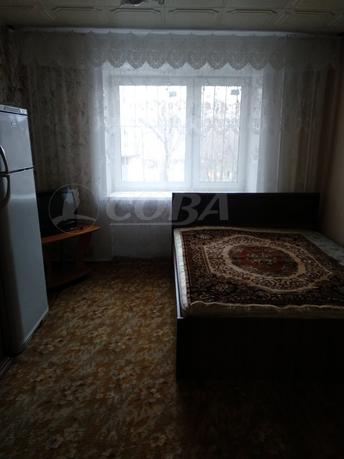 Комната в общежитии в аренду в районе Центр: Нефтегаз, ул. Котовского, г. Тюмень