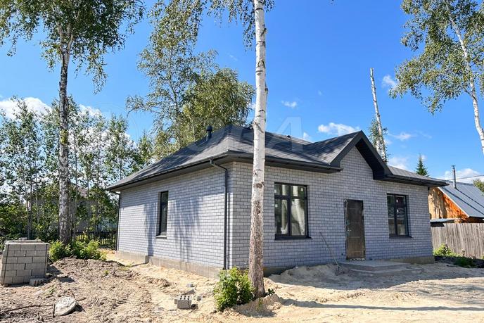Продается строящийся дом, в районе новой застройки, с. Чикча, в районе Старый тобольский, Коттеджный поселок Вишня