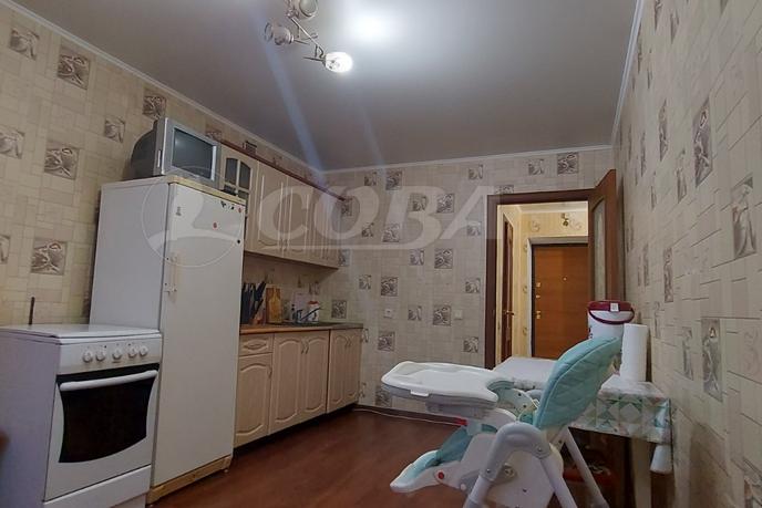 1 комнатная квартира  в районе Югра, ул. Магаданская, 5, г. Тюмень