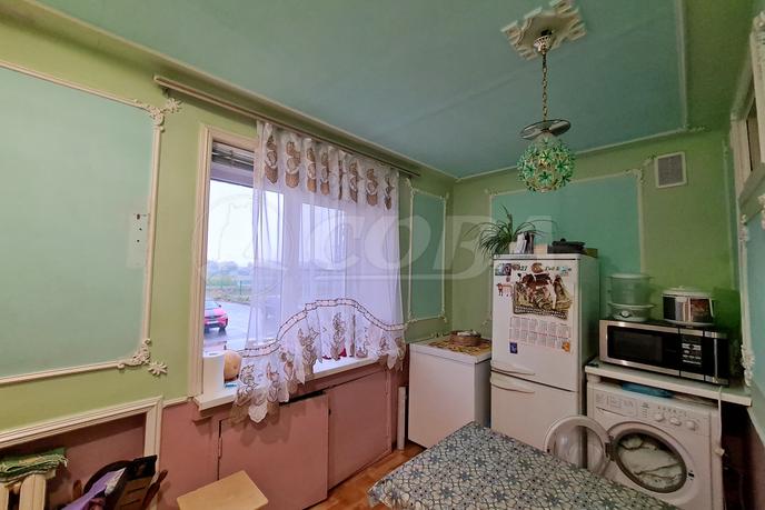 3 комнатная квартира  в районе Лесобаза: Дамбовская, ул. Судостроителей, 1А, г. Тюмень