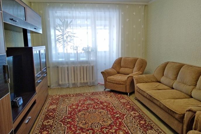 3 комнатная квартира  в районе Сумкино, ул. Нагорная, 3, г. Тобольск