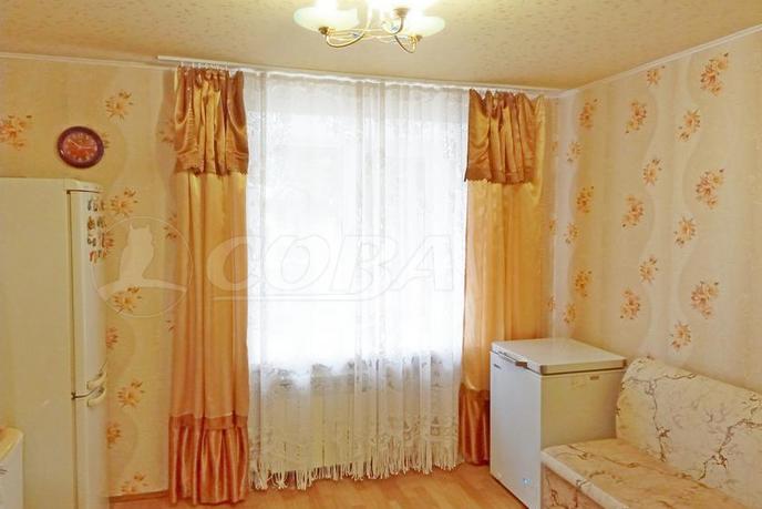 2 комнатная квартира  в районе Югра, ул. Тимуровцев, 28, г. Тюмень