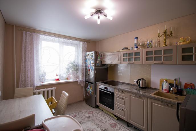2 комнатная квартира  в районе ул.Малыгина, ул. Салтыкова-Щедрина, 55, г. Тюмень