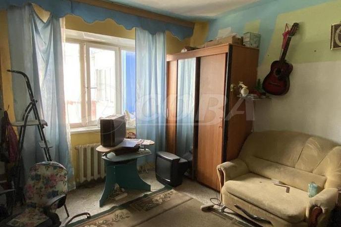 2 комнатная квартира  в районе ПИКС, ул. Крылова, 47, г. Сургут