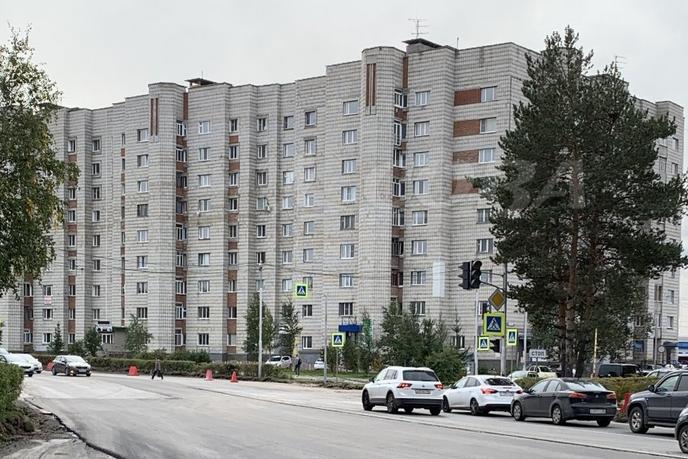 2 комнатная квартира  в районе Энергетиков, ул. Республики, 71, г. Сургут