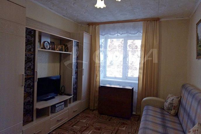 2 комнатная квартира  в районе Левобережье, ул. Калинина, 5, г. Тобольск