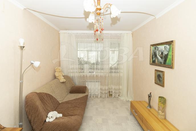 3 комнатная квартира  в районе КПД: ДК Строитель, ул. Энергетиков, 62, г. Тюмень