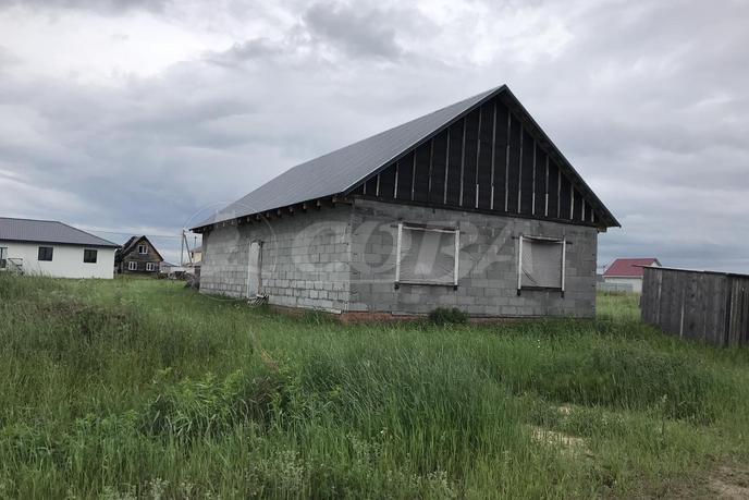 Продается недостроенный дом, в районе новой застройки, д. Якуши, в районе Старый тобольский, Коттеджный поселок «Теремки»