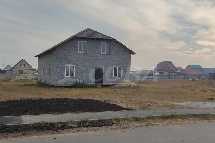 Продается недостроенный дом, в районе новой застройки, с. Чикча, в районе Старый тобольский