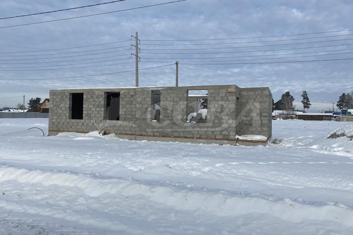 Продается недостроенный дом, в районе новой застройки, д. Ушакова, по Московскому тракту, Коттеджный поселок Елки