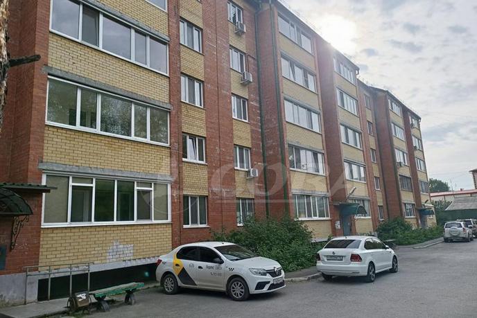 3 комнатная квартира  в районе Центральная часть, ул. Островского, 35, пгт. Боровский