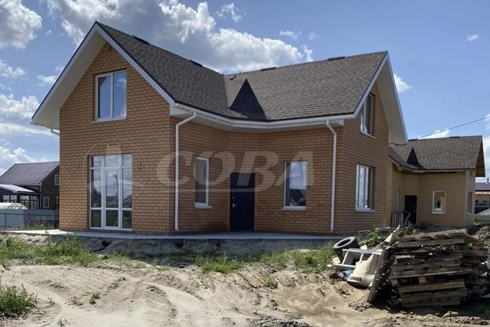 Продается загородный дом, в районе новой застройки, д. Есаулова, в районе Старый тобольский, Коттеджный поселок «Долина Есаулова»