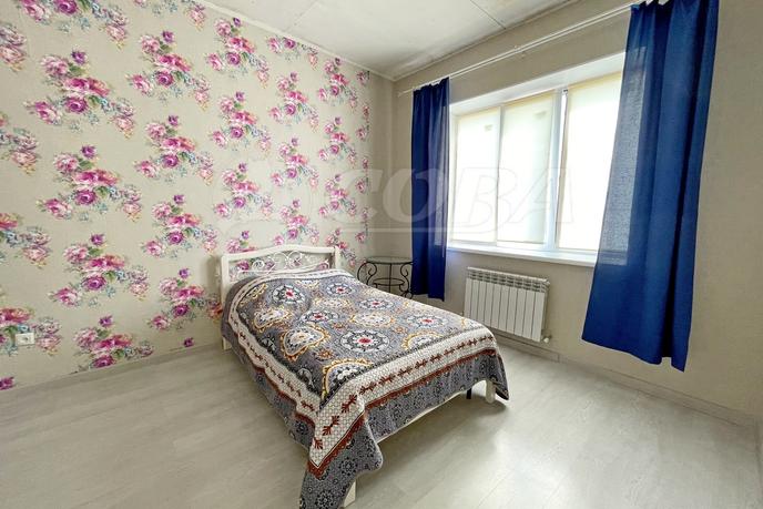 4 комнатная квартира  в районе Центральная часть, ул. Орджоникидзе, 48А, пгт. Боровский