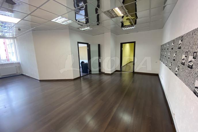 Офисное помещение в бизнес-центре, продажа, в районе Центр: Технопарк, г. Тюмень