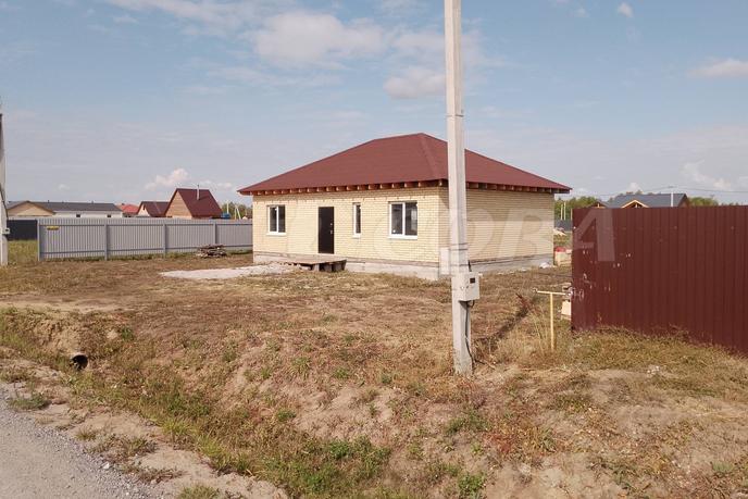 Продается загородный дом, в районе новой застройки, д. Малиновка, по Московскому тракту, Коттеджный поселок Малиновка