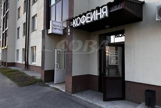 Нежилое помещение в жилом доме, продажа, в районе Центральная часть, Боровский