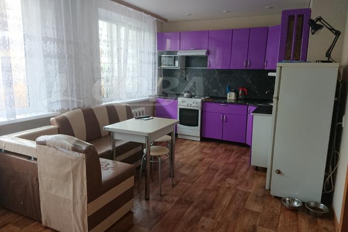 4 комнатная квартира  в районе Центральная часть, ул. Мира, 24, пгт. Боровский